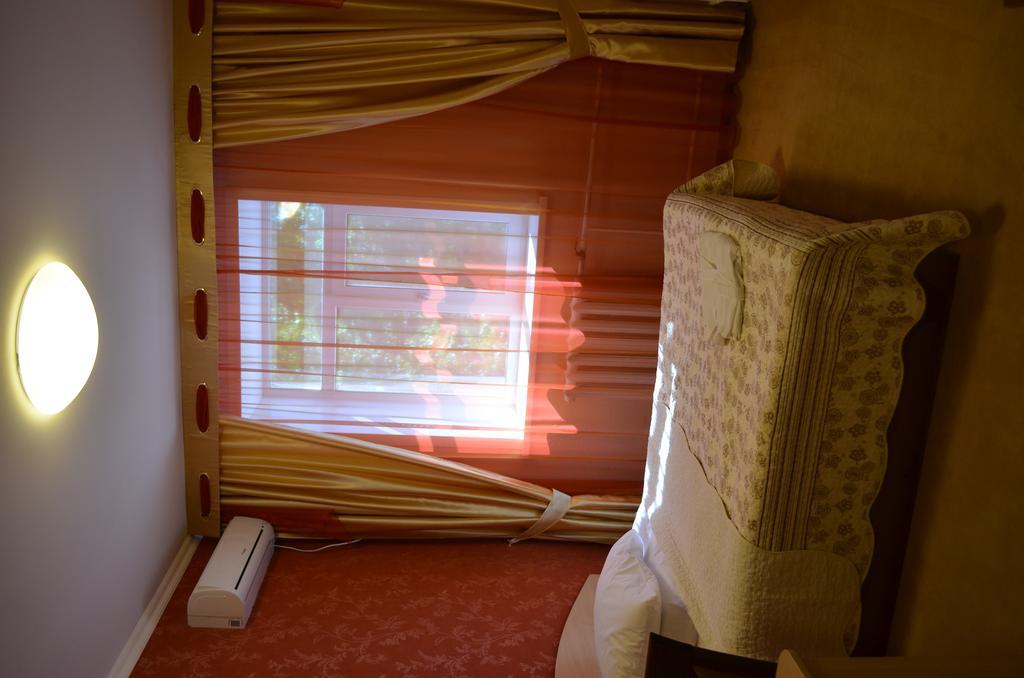 Mereke Hotel Ustʼ-Kamenogorsk Cameră foto