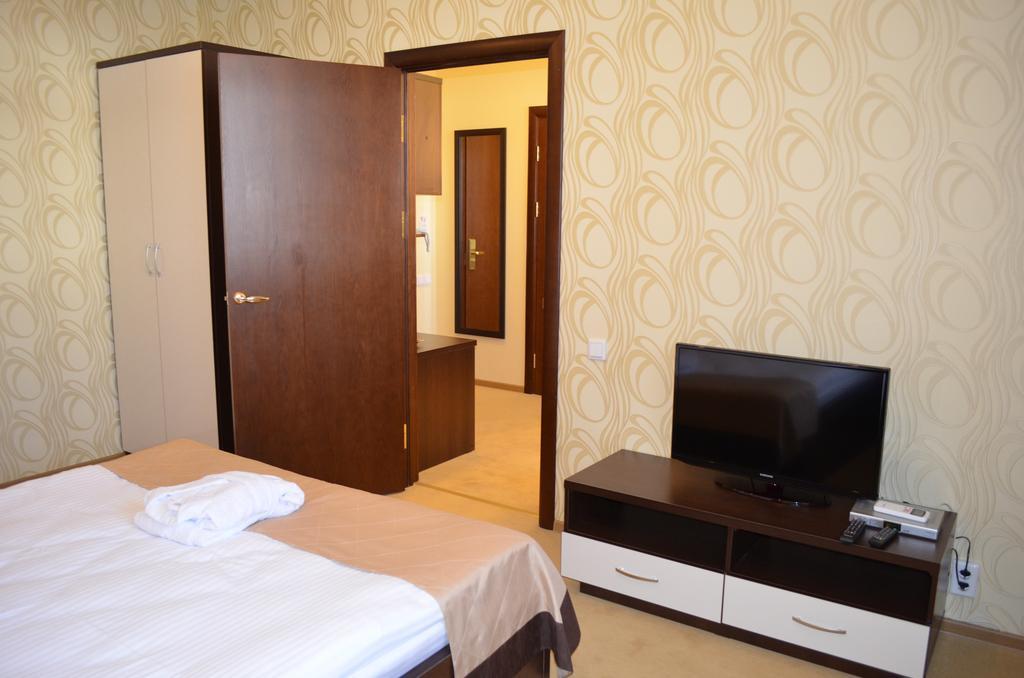 Mereke Hotel Ustʼ-Kamenogorsk Cameră foto